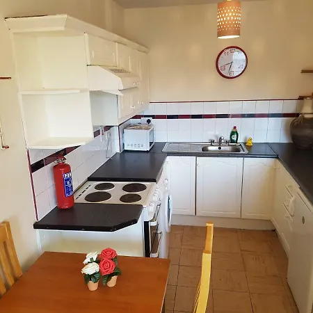 Cosy 3 Bedroom City With Great View Апартаменты *
