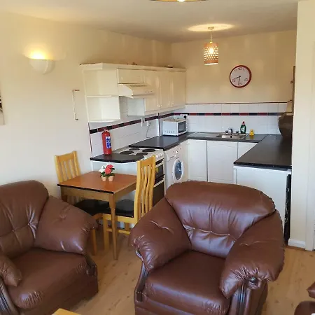 Cosy 3 Bedroom City With Great View Lägenhet *